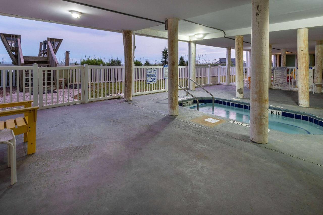 Sandpebble Beach Club Surfside Beach A Ramada By Wyndham Экстерьер фото